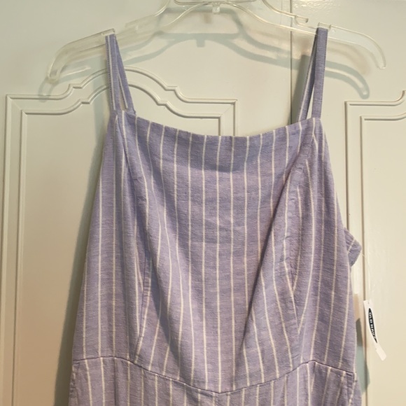 Old Navy sleeveless jumpsuit - Picture 2 of 8